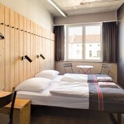 柏林米特 Generator 旅館