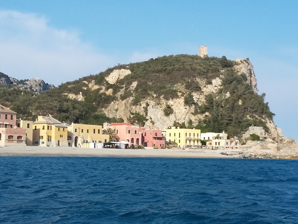 San Pietro Palace Hotel, Finale Ligure San Pietro Palace Hotel, Finale Ligure