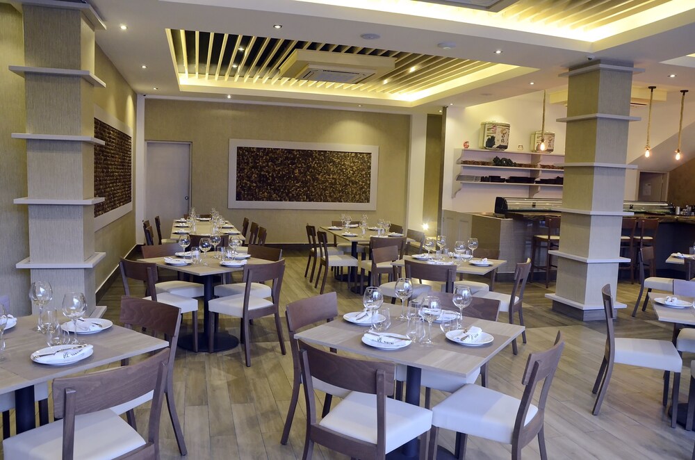 Weston Suites & Hotel, Santo Domingo Weston Suites & Hotel, Santo Domingo