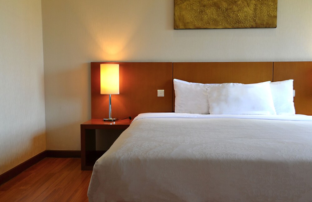Century Park Hotel, Jakarta Century Park Hotel, Jakarta