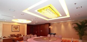 Kunming International Conference and Exhibition Center Hotel, Kunming Kunming International Conference and Exhibition Center Hotel, Kunming