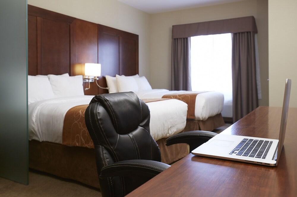 Comfort Suites Saskatoon, Saskatoon Comfort Suites Saskatoon, Saskatoon