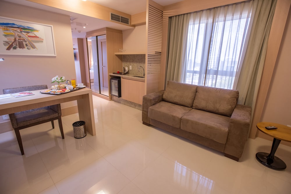 Cullinan Hplus Premium, Brasilia Cullinan Hplus Premium, Brasilia