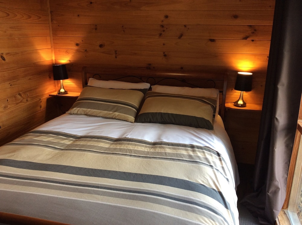 Mole Creek Cabins, Launceston Mole Creek Cabins, Launceston