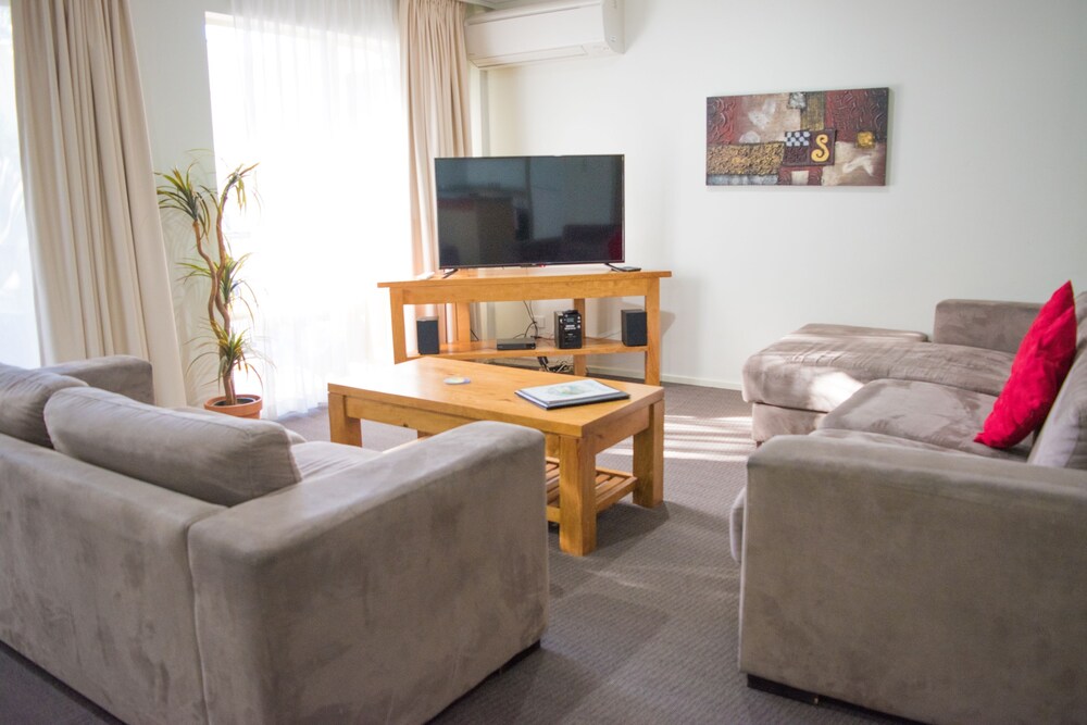 Beachside Holiday Apartments, Port Macquarie Beachside Holiday Apartments, Port Macquarie