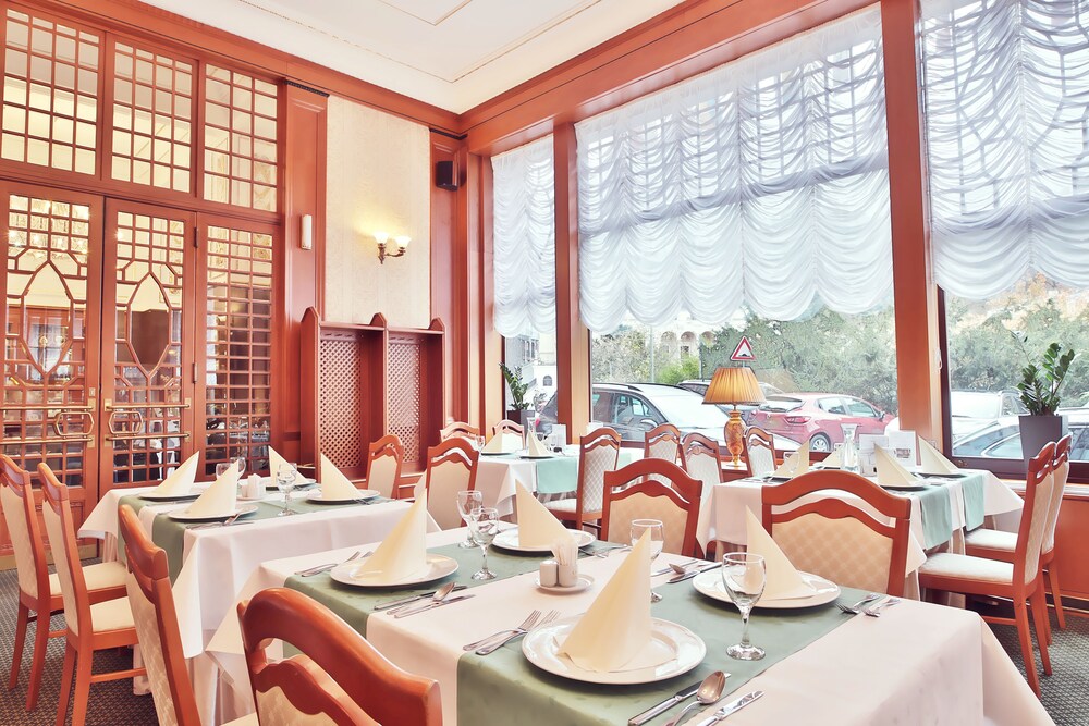 Superior Spa Hotel Olympia, Karlovy Vary Superior Spa Hotel Olympia, Karlovy Vary