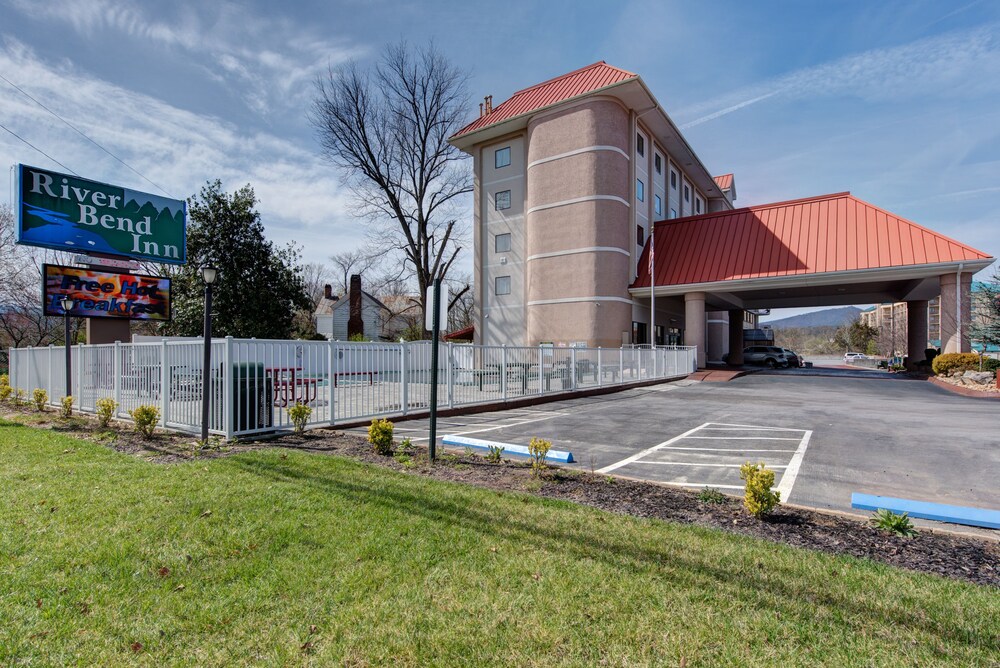 River Bend Inn, Pigeon Forge River Bend Inn, Pigeon Forge