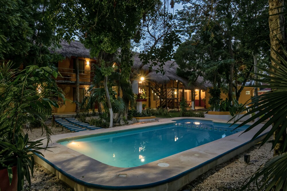 Koox City Garden Hotel, Playa del Carmen Koox City Garden Hotel, Playa del Carmen