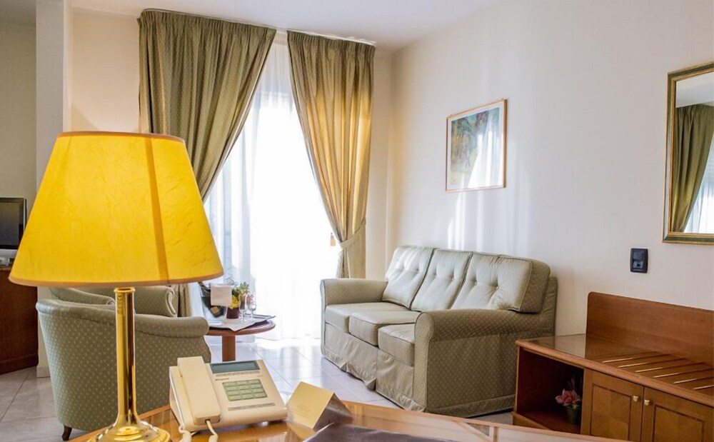Grand Hotel Victoria, Reggio di Calabria Grand Hotel Victoria, Reggio di Calabria