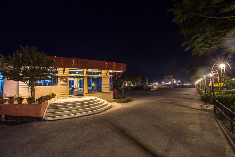 Hotel Seven Star, Sauraha Hotel Seven Star, Sauraha