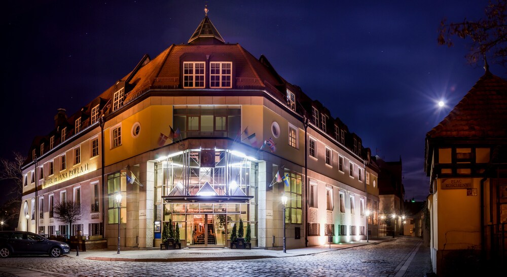 Hotel im. Jana Pawla II, Wrocław Hotel im. Jana Pawla II, Wrocław