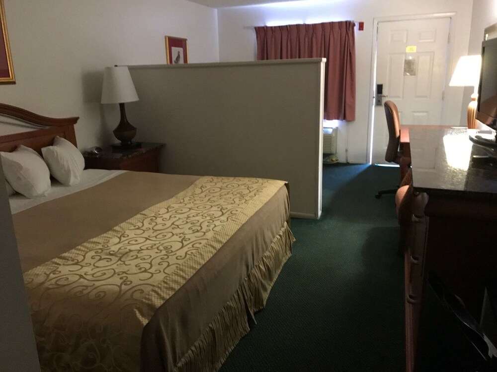 Magic Castle Inn and Suites, Kissimmee Magic Castle Inn and Suites, Kissimmee