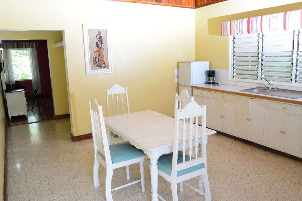 Coral Seas Garden Resort, Negril Coral Seas Garden Resort, Negril