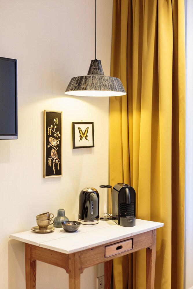 Hotel Dwars, Amsterdam Hotel Dwars, Amsterdam