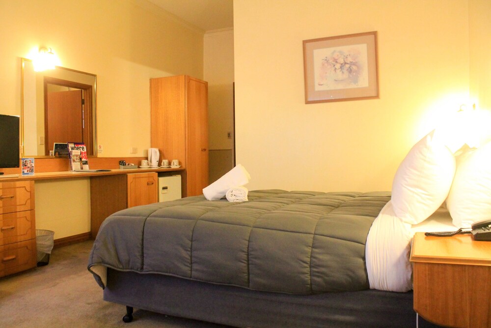 St Georges Motor Inn, Melbourne St Georges Motor Inn, Melbourne