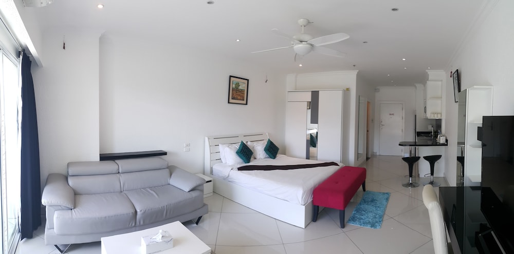 Vtsix Condo Service at View Talay Condo, Pattaya Vtsix Condo Service at View Talay Condo, Pattaya
