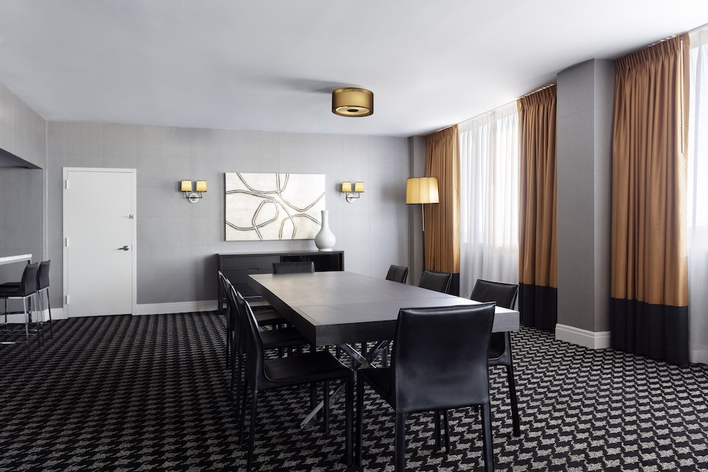 Le Meridien Charlotte, Charlotte Le Meridien Charlotte, Charlotte