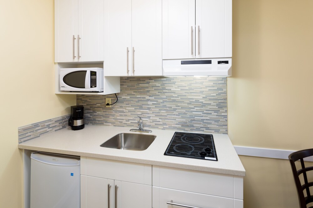 Siesta Suites, Kelowna Siesta Suites, Kelowna