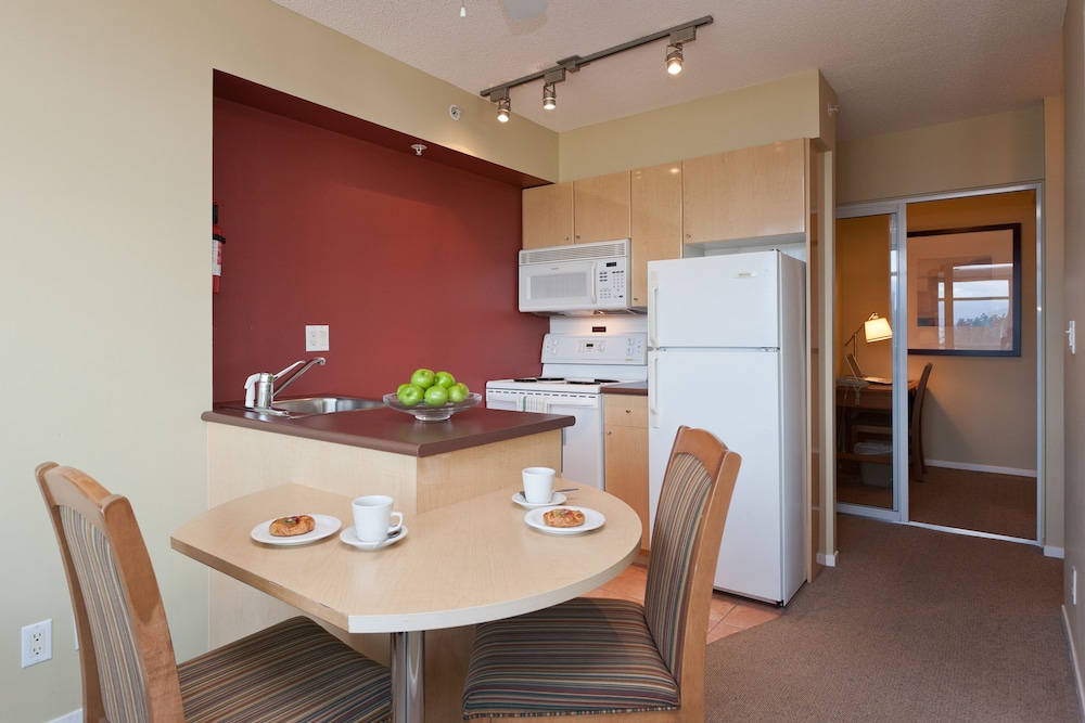 Lord Stanley Suites On The Park, Vancouver Lord Stanley Suites On The Park, Vancouver