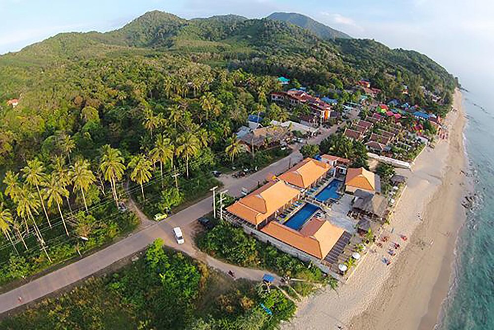 Peace Paradise Beach, Ko Lanta Peace Paradise Beach, Ko Lanta