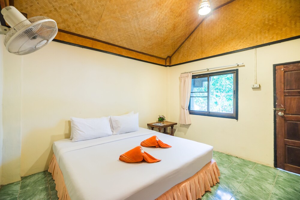Kaw Kwang Beach Resort, Ko Lanta Kaw Kwang Beach Resort, Ko Lanta