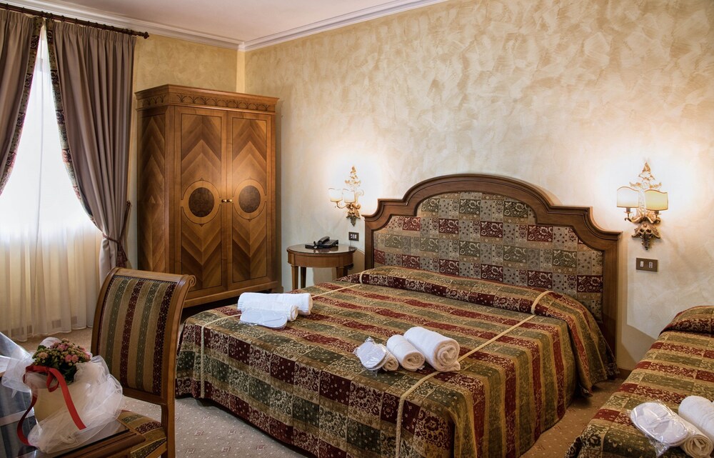Grand Hotel Helio Cabala, Rome Grand Hotel Helio Cabala, Rome