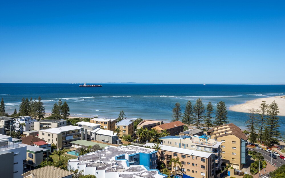 Centrepoint Holiday Apartments, Sunshine Coast Centrepoint Holiday Apartments, Sunshine Coast