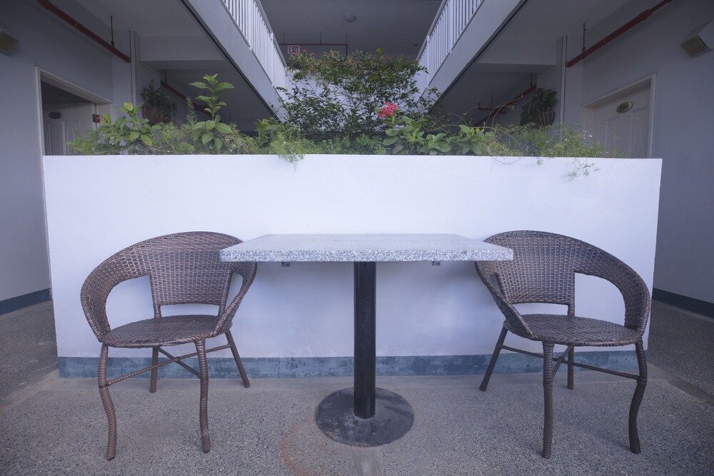 Capital Hotel, Saipan Capital Hotel, Saipan