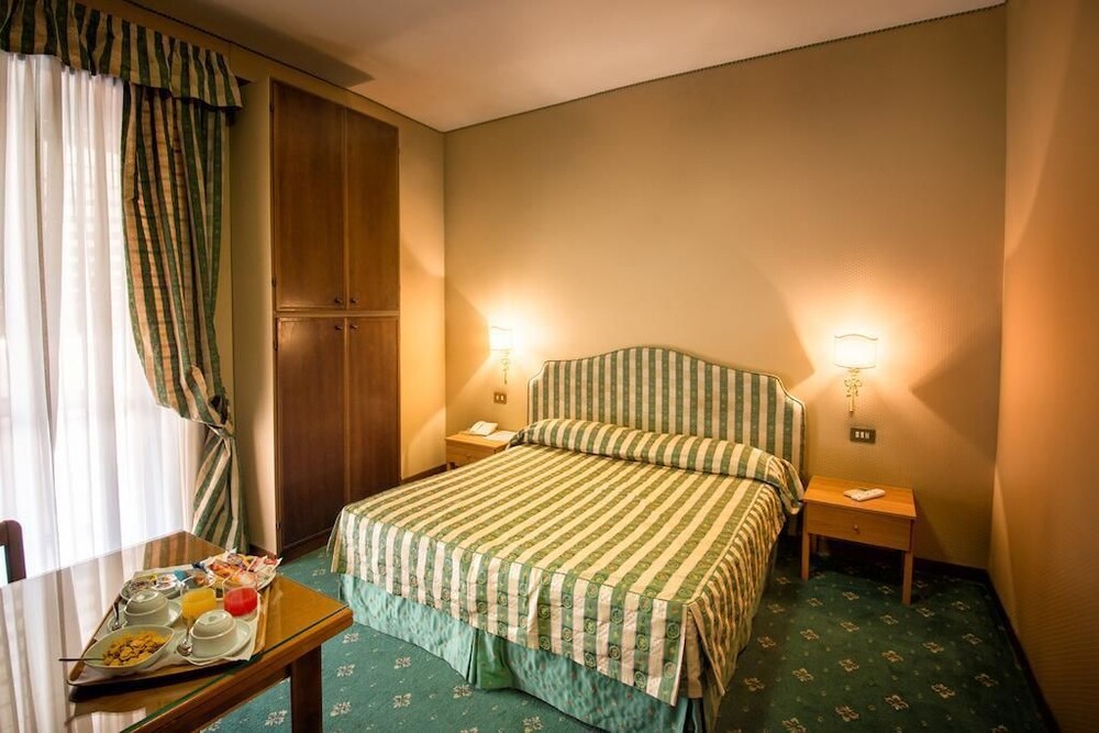Ponte Bianco Hotel & Residence, Rome Ponte Bianco Hotel & Residence, Rome
