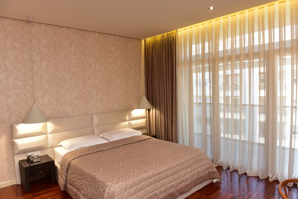 La Boheme Hotel, Tirane La Boheme Hotel, Tirane