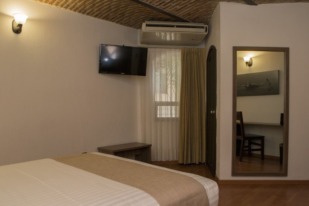 Hotel Villa del Sol, Guadalajara Hotel Villa del Sol, Guadalajara