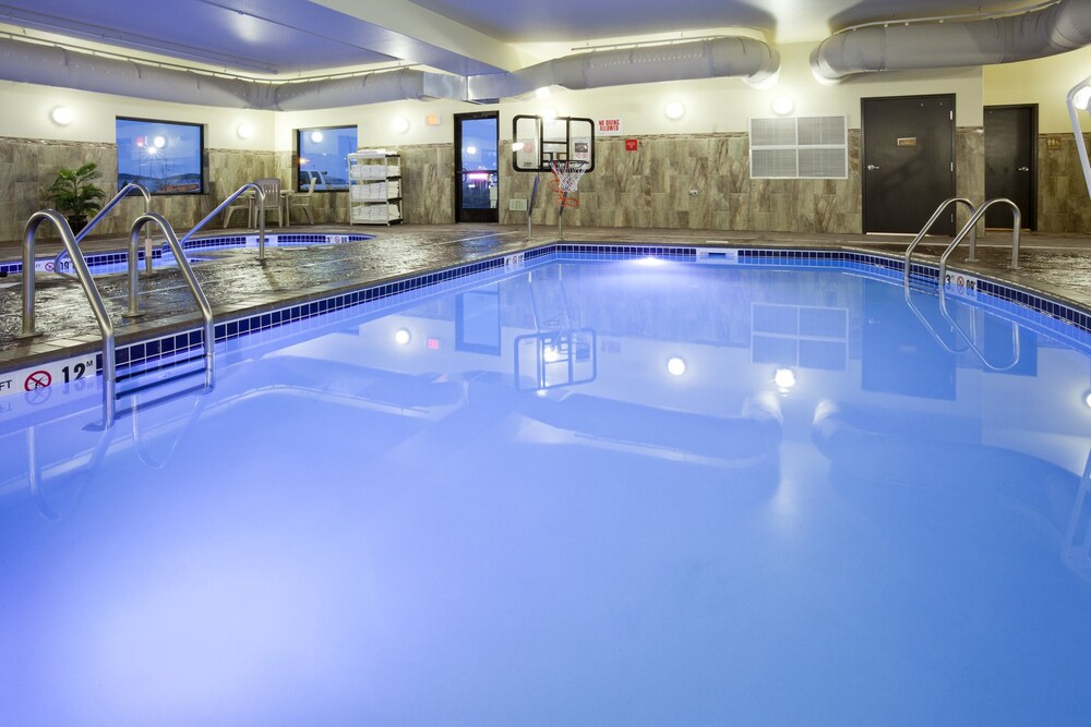 Expressway Suites of Grand Forks, Grand Forks Expressway Suites of Grand Forks, Grand Forks