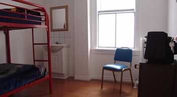 C&N Backpackers Hostel - Vancouver, Vancouver C&N Backpackers Hostel - Vancouver, Vancouver