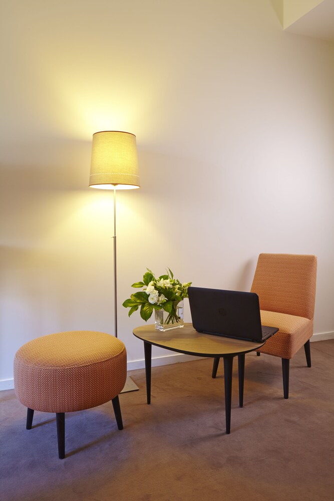 Hotel Les Herbes Folles, Paris Hotel Les Herbes Folles, Paris
