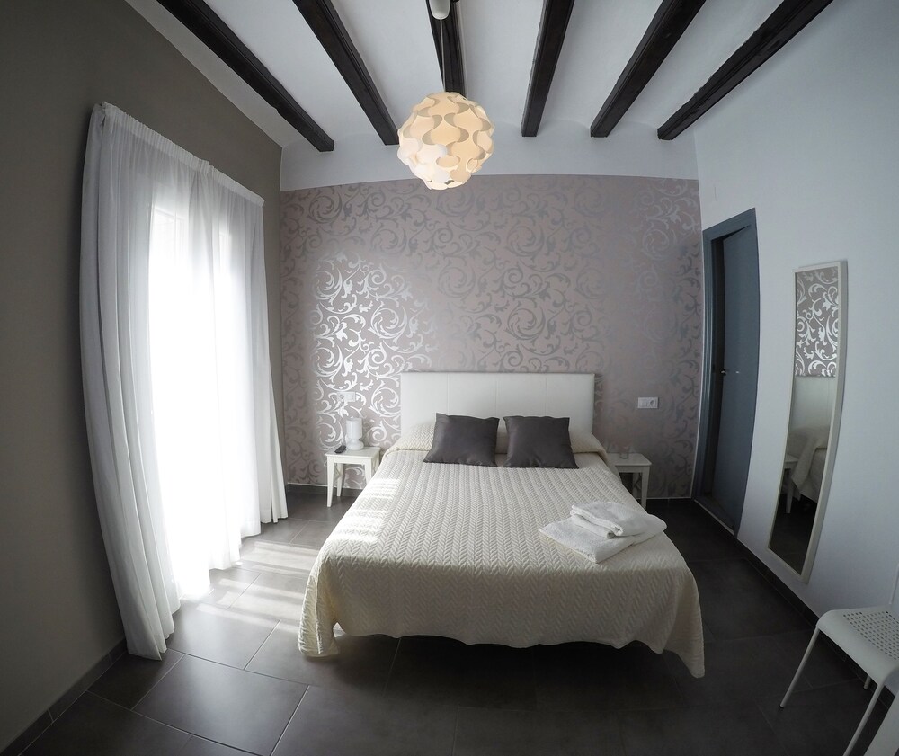 Hostal Mediterráneo, Tossa De Mar Hostal Mediterráneo, Tossa De Mar