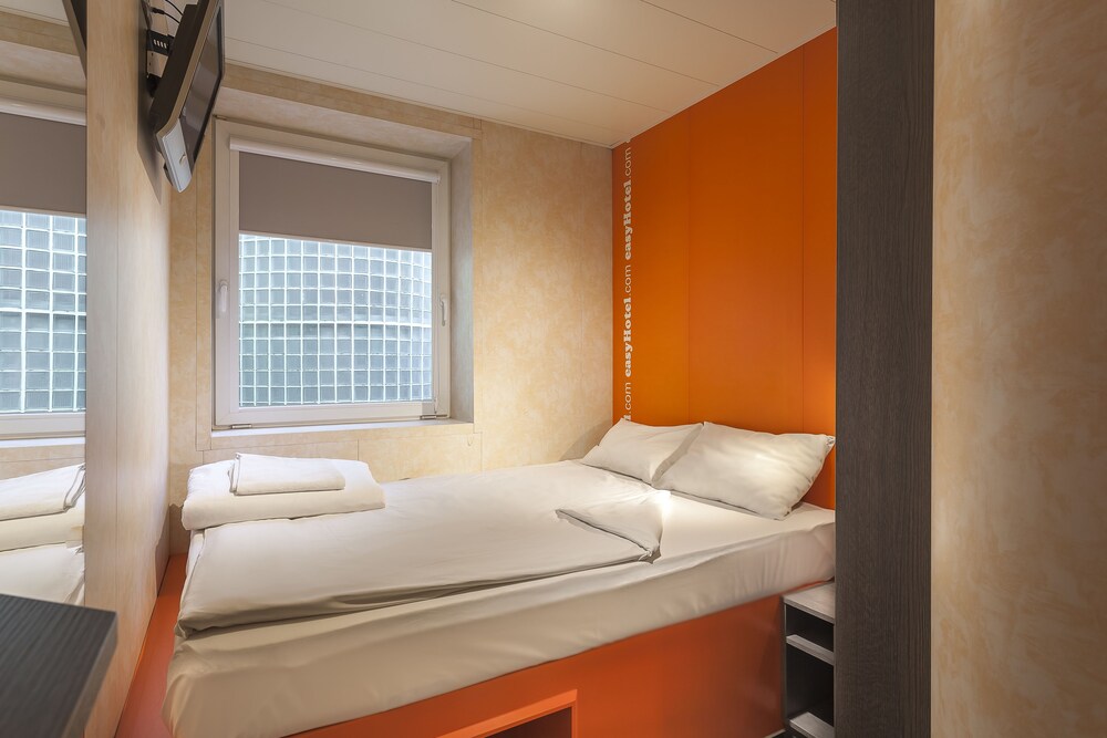 easyHotel Budapest Oktogon, Budapest easyHotel Budapest Oktogon, Budapest