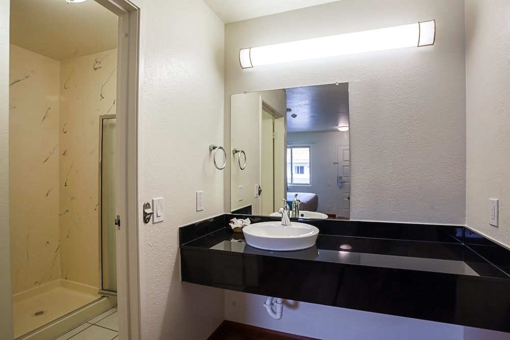 Motel 6 Ventura Downtown CA, Ventura Motel 6 Ventura Downtown CA, Ventura