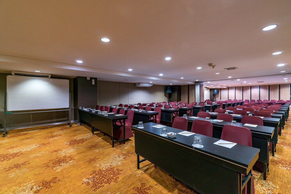 Sofyan Hotel Cut Meutia, Jakarta Sofyan Hotel Cut Meutia, Jakarta
