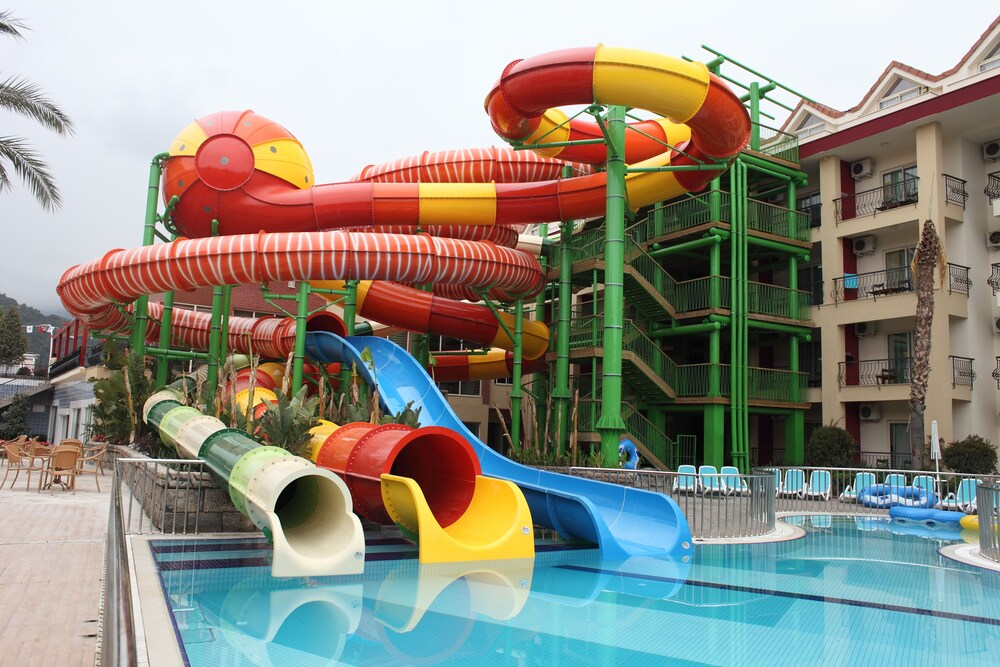 Crystal Aura Beach Resort & Spa, Kemer Crystal Aura Beach Resort & Spa, Kemer