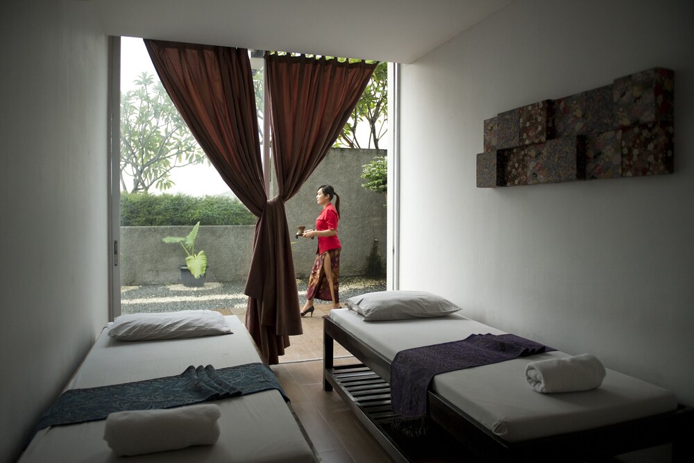 Grand Zuri Jababeka - Cikarang, Bekasi Grand Zuri Jababeka - Cikarang, Bekasi