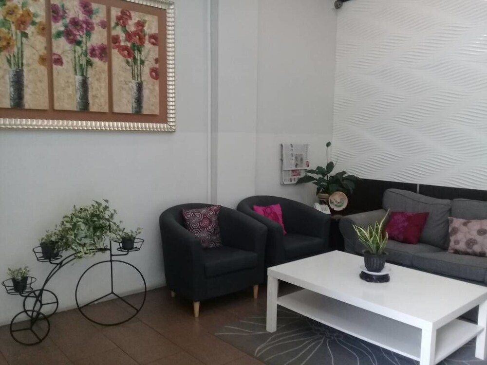 GinaSuite Kompleks27 Hotel, Bandar Seri Begawan GinaSuite Kompleks27 Hotel, Bandar Seri Begawan