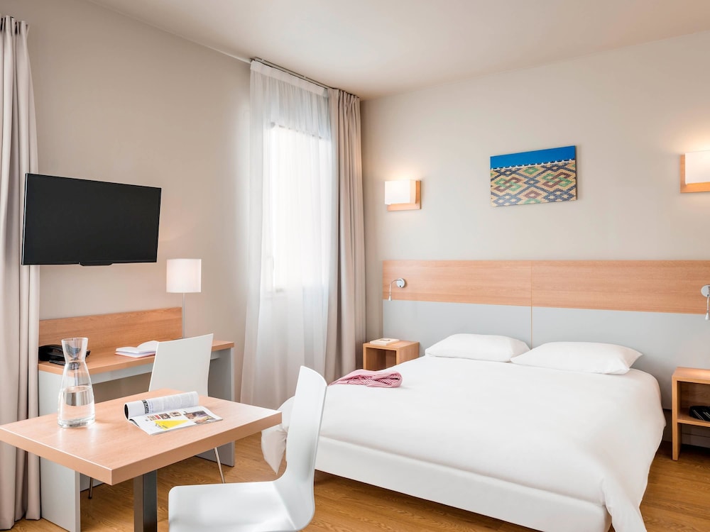Aparthotel Adagio access Dijon République, Dijon Aparthotel Adagio access Dijon République, Dijon