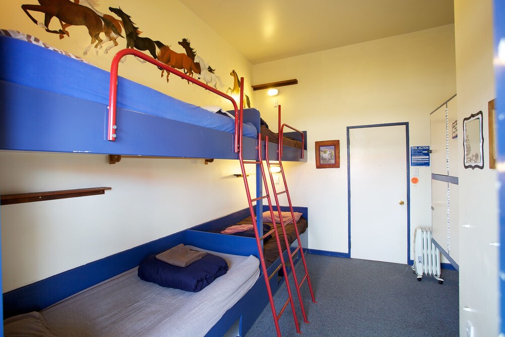 Stables Lodge Backpackers, Napier Stables Lodge Backpackers, Napier