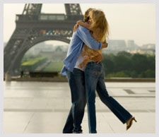Paris Romantic Getaways | Expedia.co.in