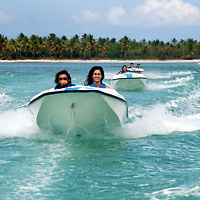 Bavaro Speedboat Island Splash Tour