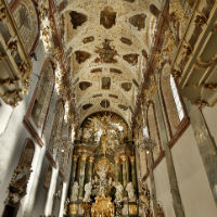 Guided Tour to Pieskowa Castle and the