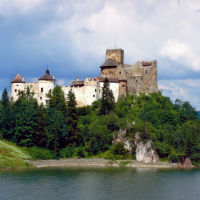 Dunajec River Gorge and Niedzica Castle Tour