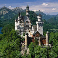 Full-Day Neuschwanstein and Linderhof Royal Castle Tour