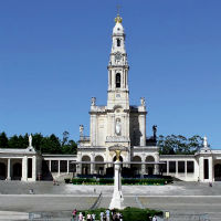 Óbidos, Nazaré & Fátima: Small-Group Tour
