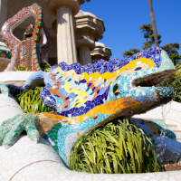 Walking Tour of Gaudi's Park Güell